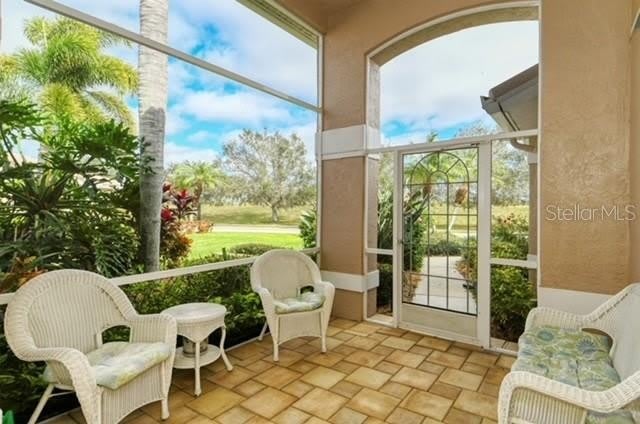 9480 FOREST HILLS Circle – photo 3