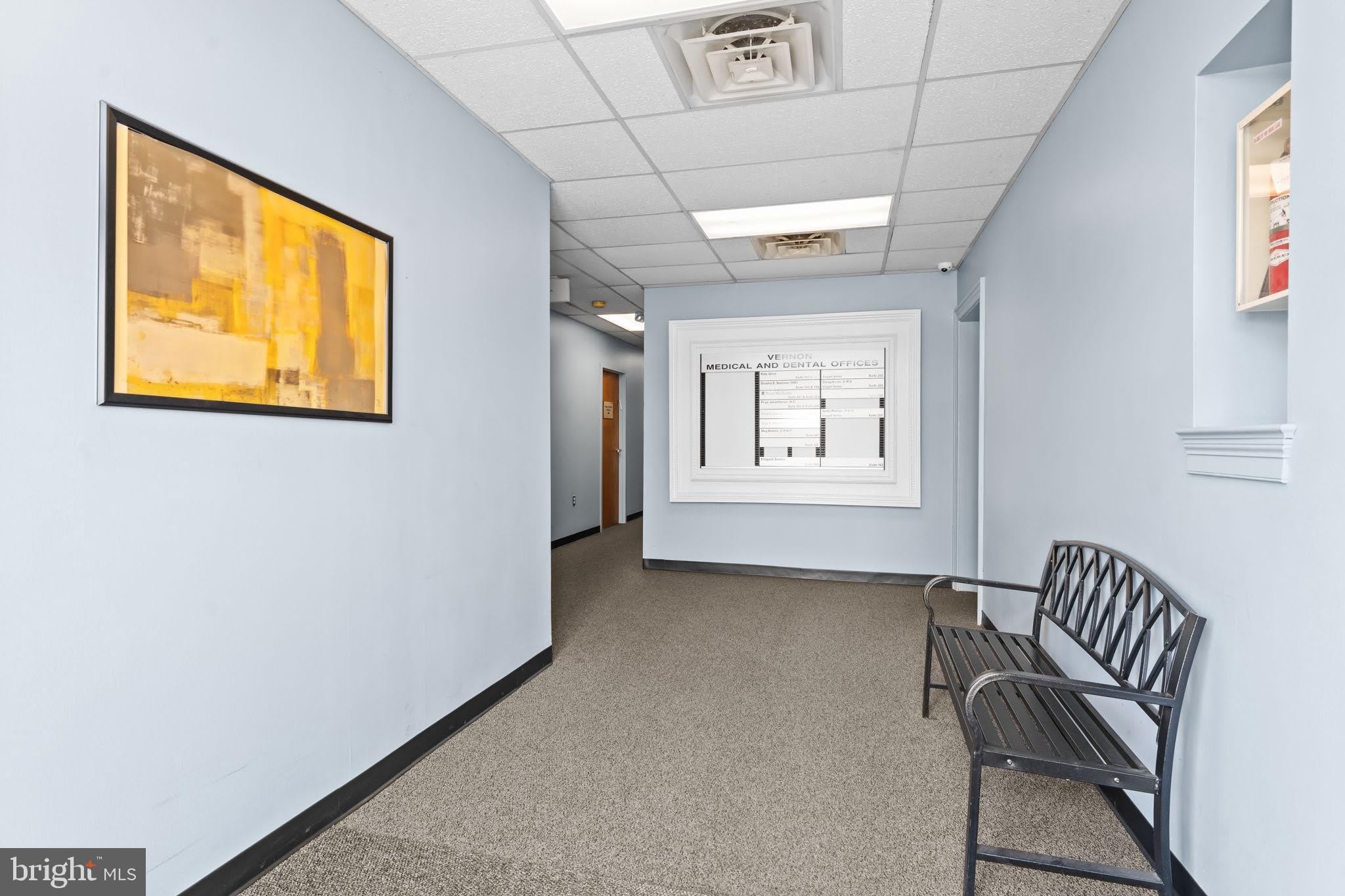 301 W CHESTER Pike – photo 2