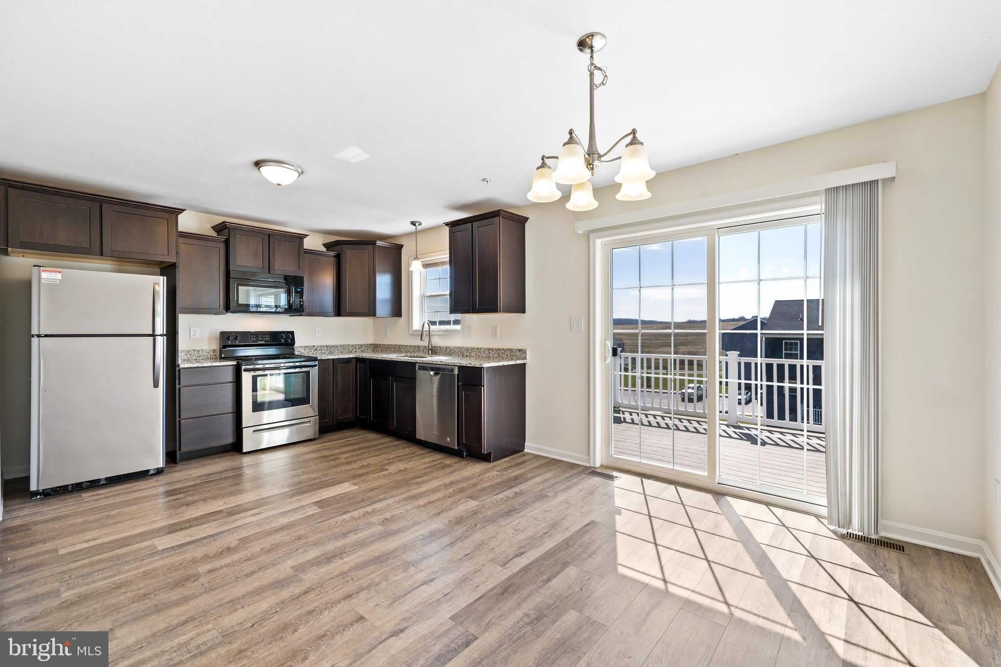 2095 CLINTON AVENUE – photo 5
