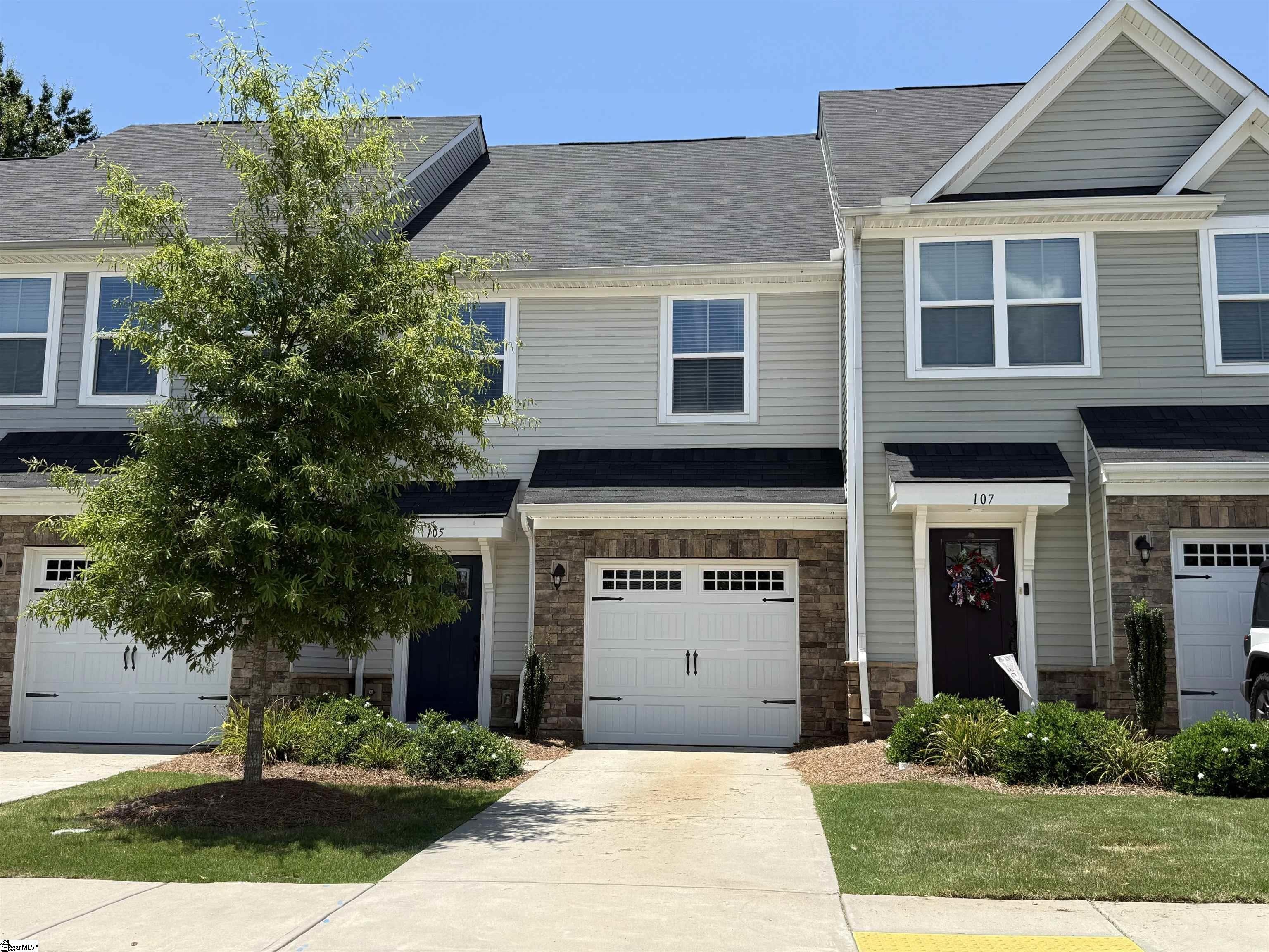 219 Hipps Crossing Drive – photo 1