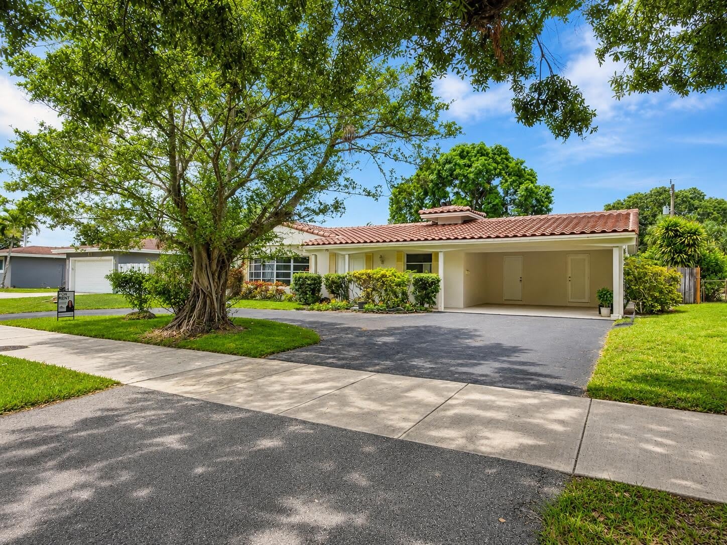 461 SW 54th Avenue – photo 1