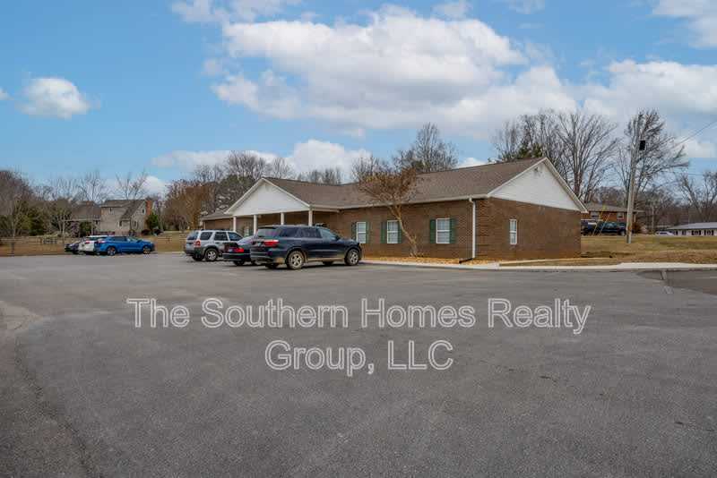 305 Grady Road – photo 1
