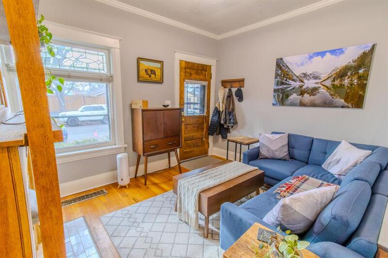 127 E Exposition Ave – photo 3