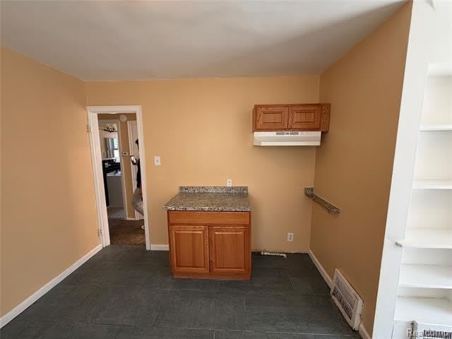 7467 Asbury Park – photo 3