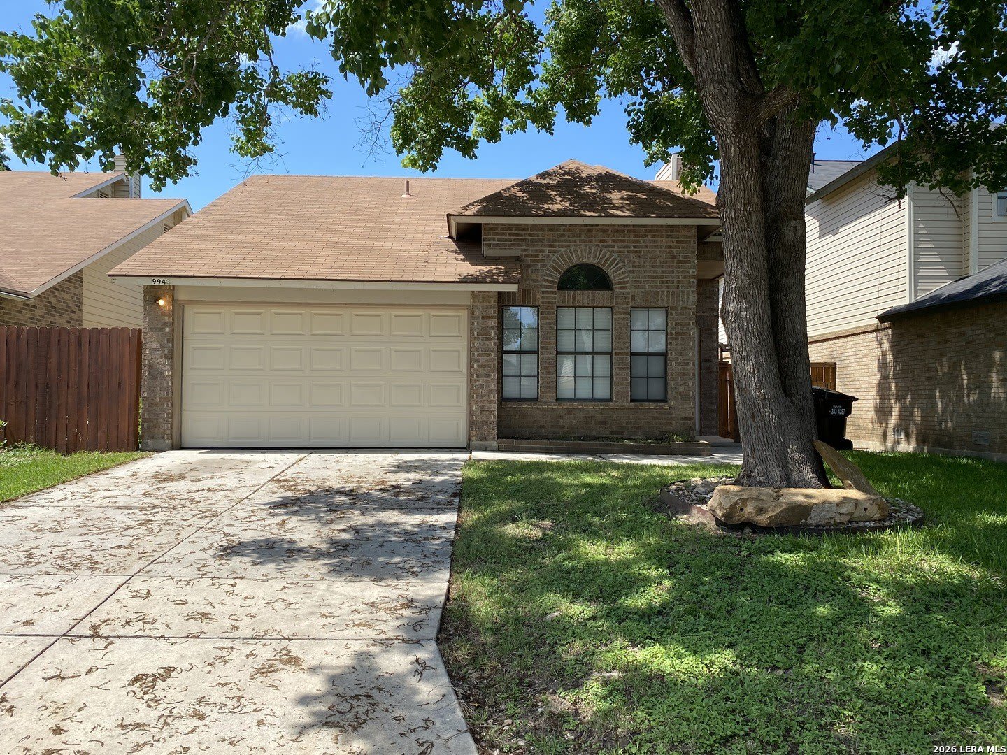 9943 ECHO PLAIN DR – photo 1