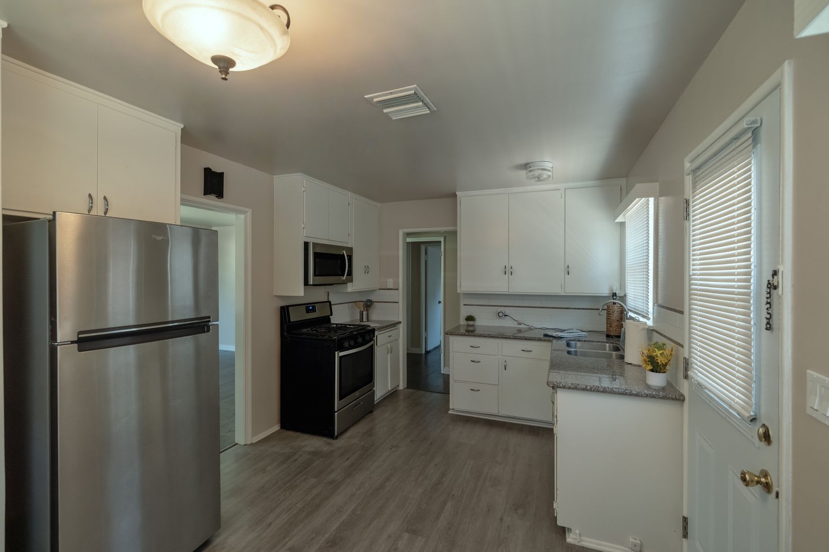 Charming Monrovia Home in a Prime Location! – photo 4