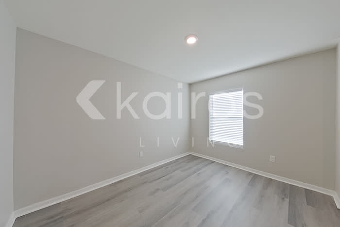 226 Shadow Street Northwest – photo 2