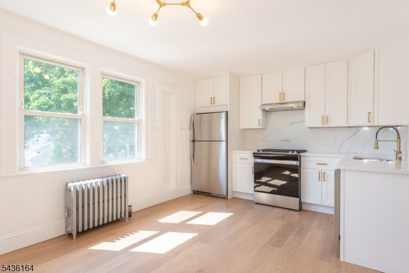 88 Hughes St – photo 3