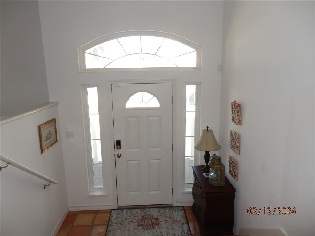 256 Beachwalk – photo 2