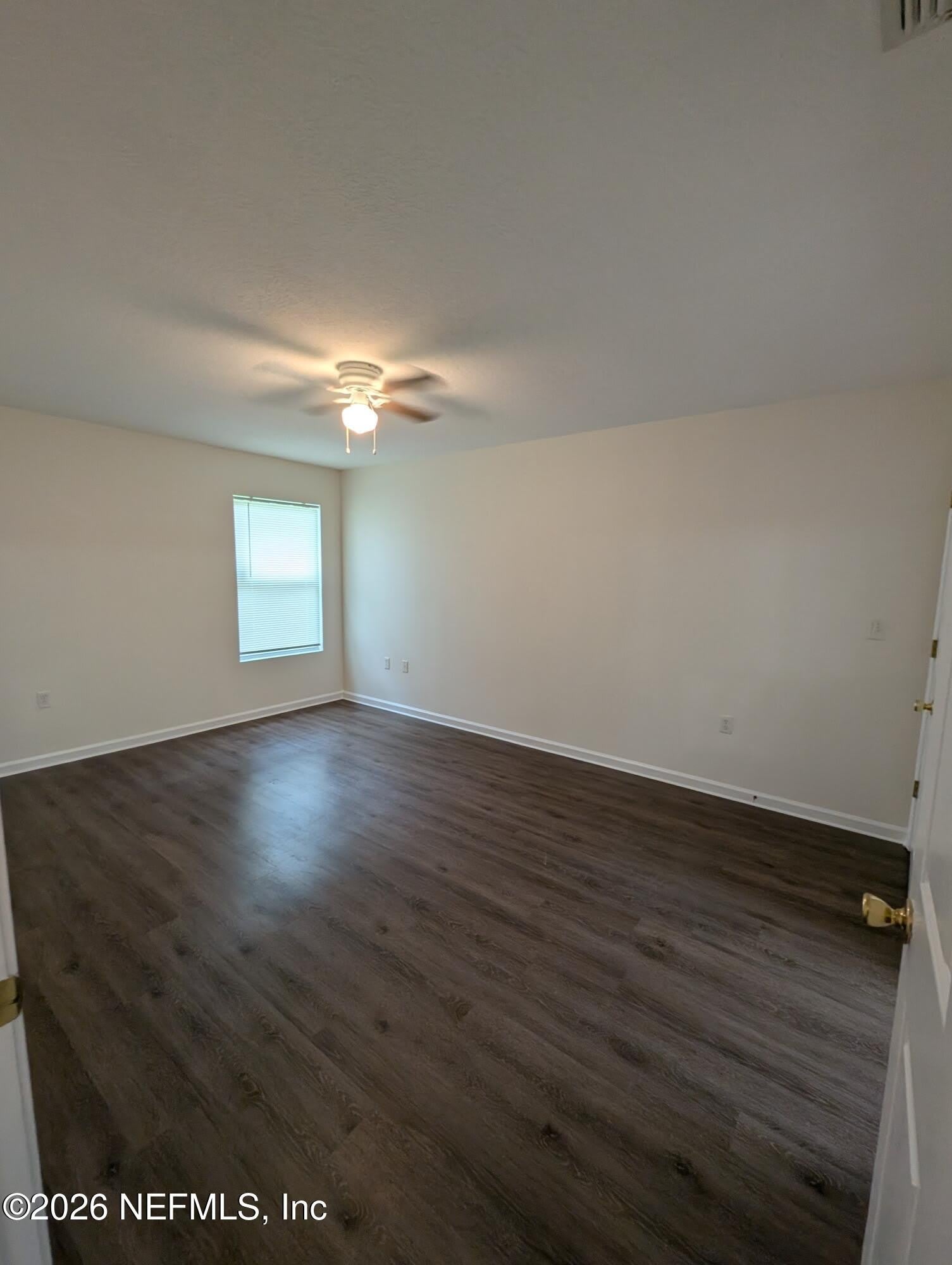 8173 WOODS Avenue – photo 5