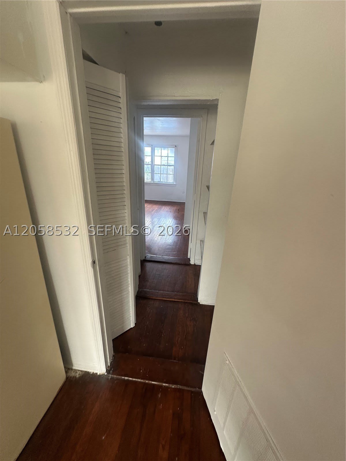 1928 Mckinley St – photo 3