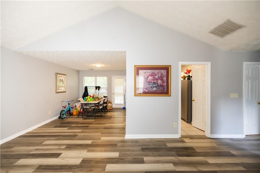 599 Rivulett Court – photo 5