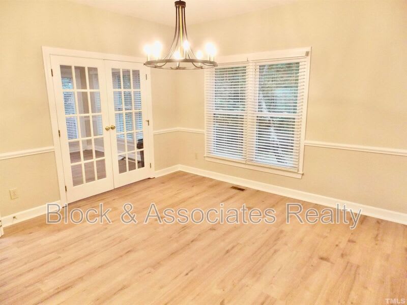 54 Preakness Drive – photo 5