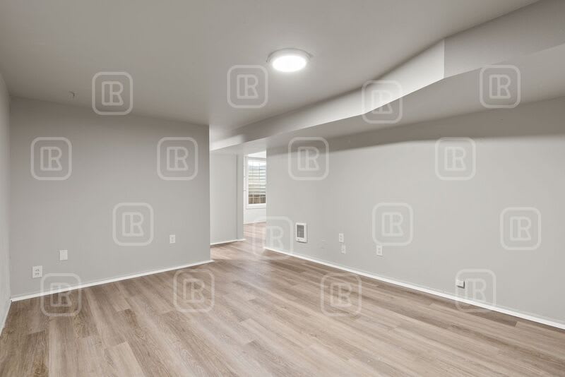 7313 East 6th Avenue – photo 5