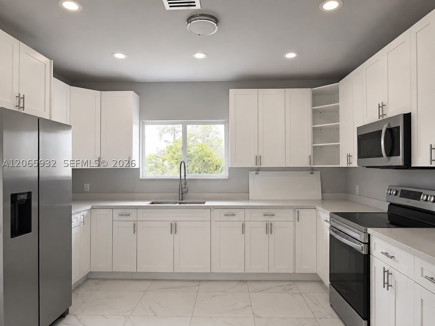 1311 NW 52nd St – photo 2