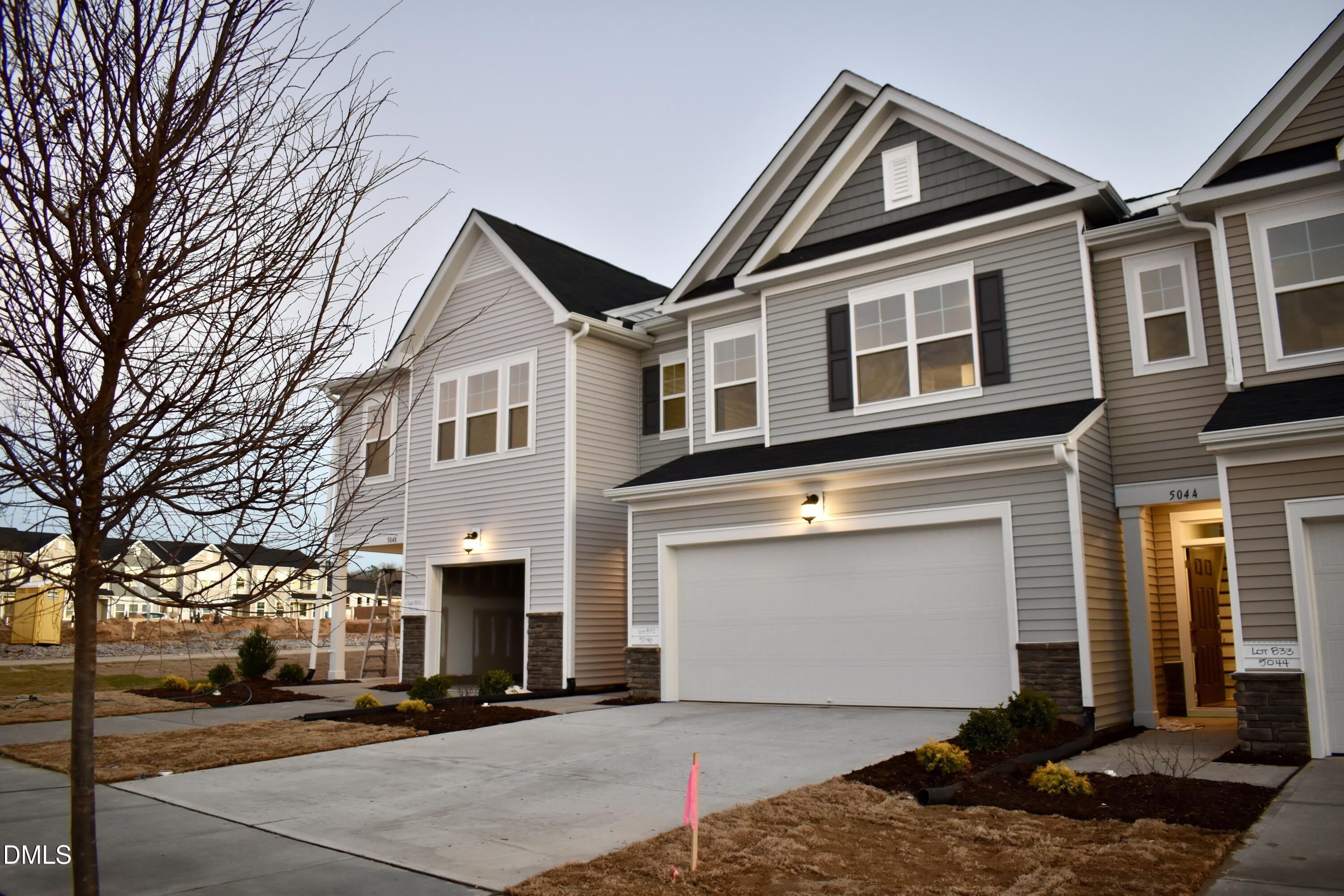 5046 Arkose Drive – photo 2