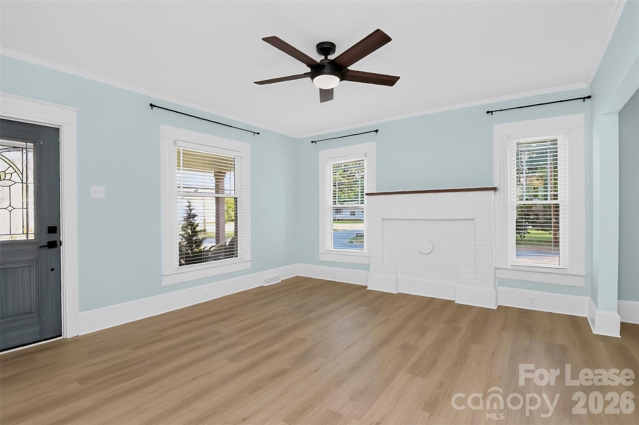 204 E McNeely Avenue – photo 4
