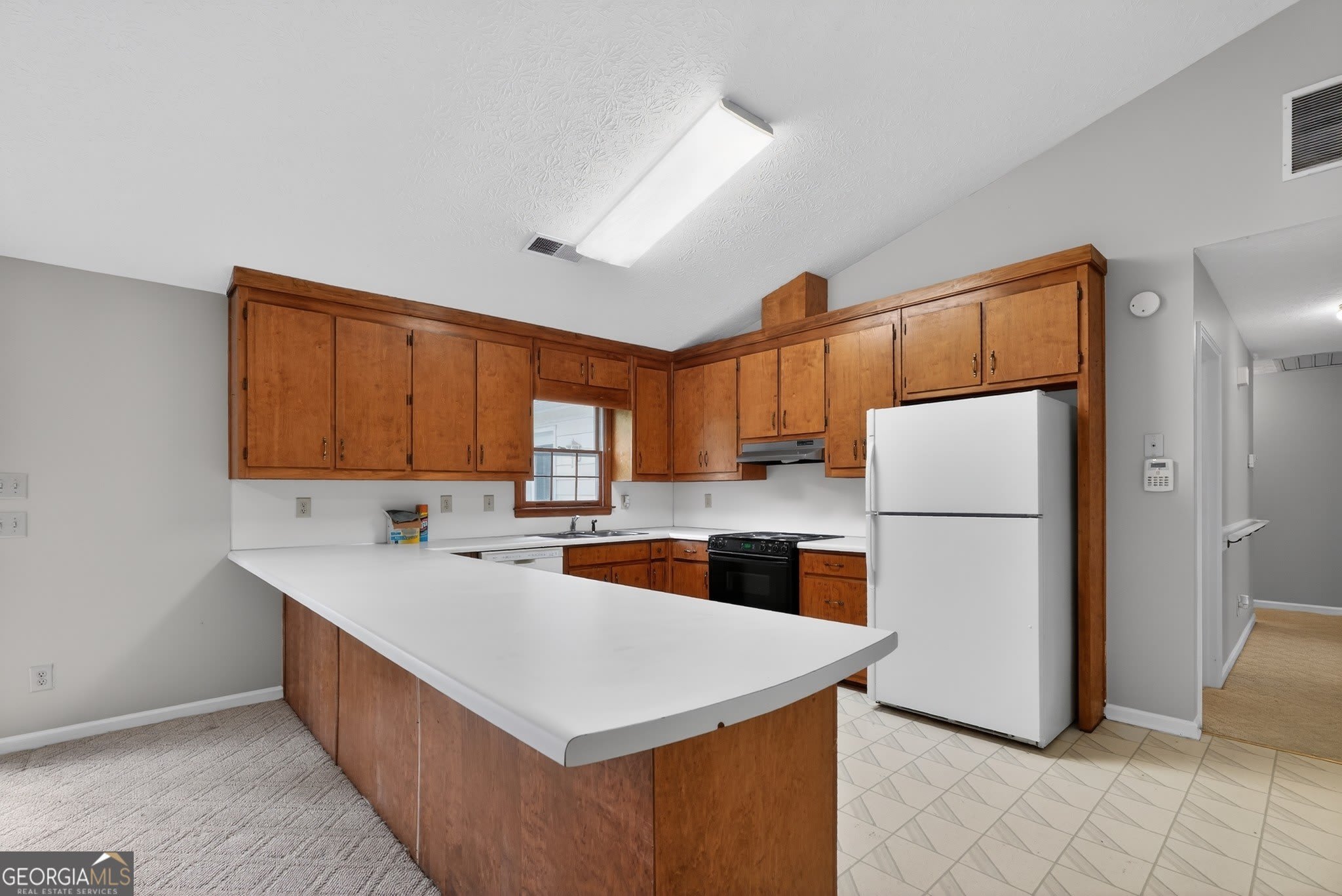1990 Hutton Drive – photo 5