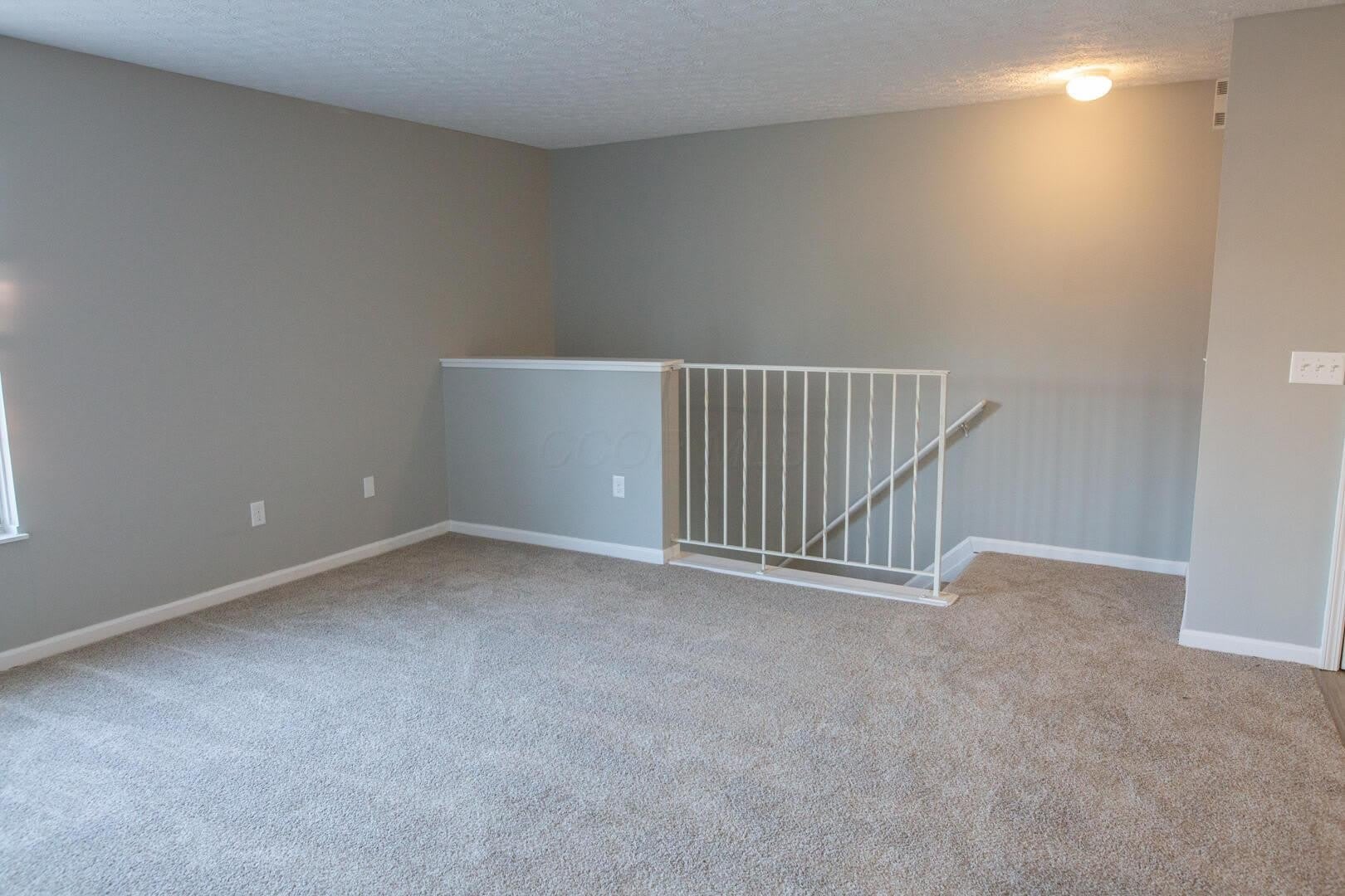 5516 Cedar Springs – photo 2