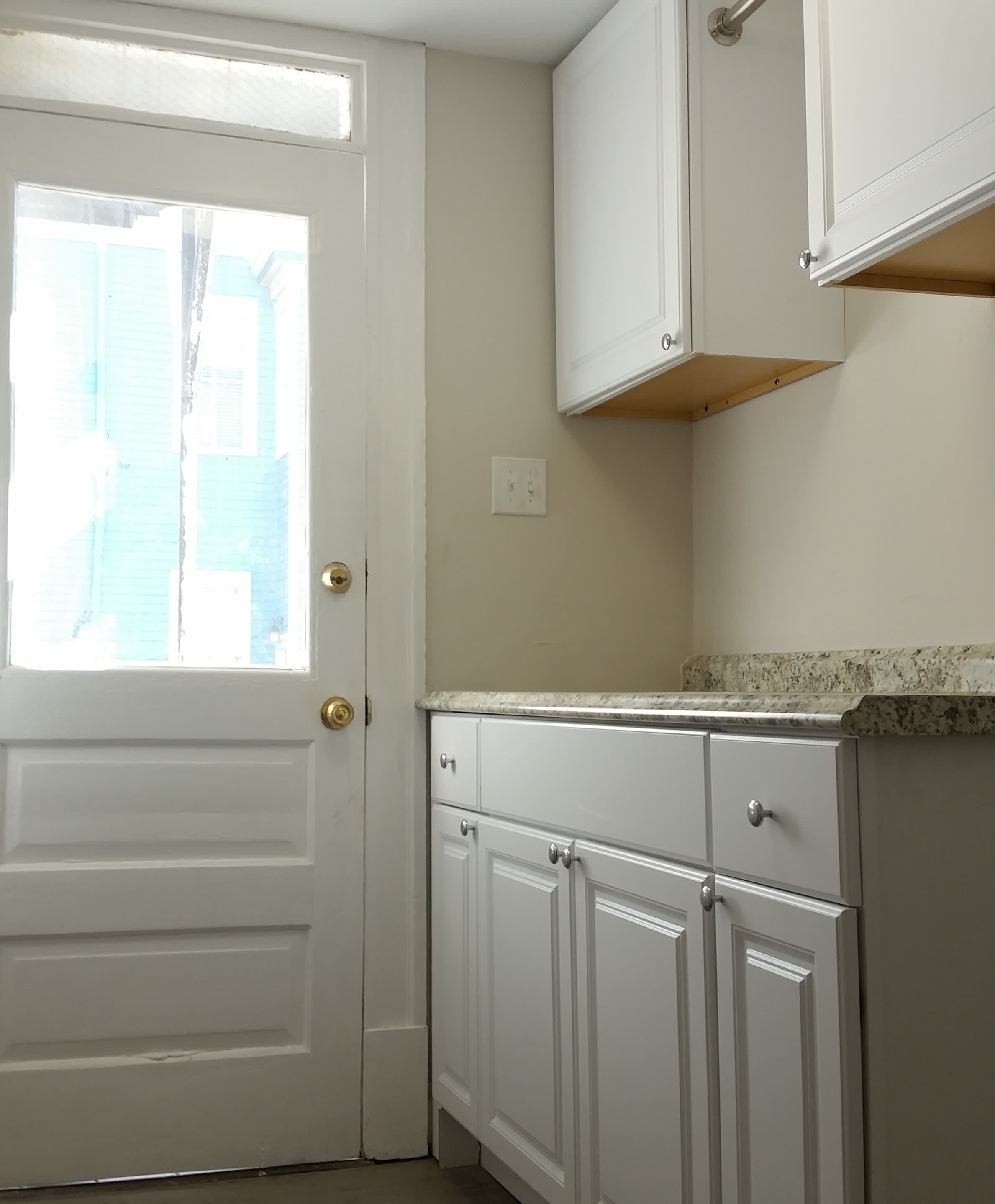 802 Abercorn St – photo 2