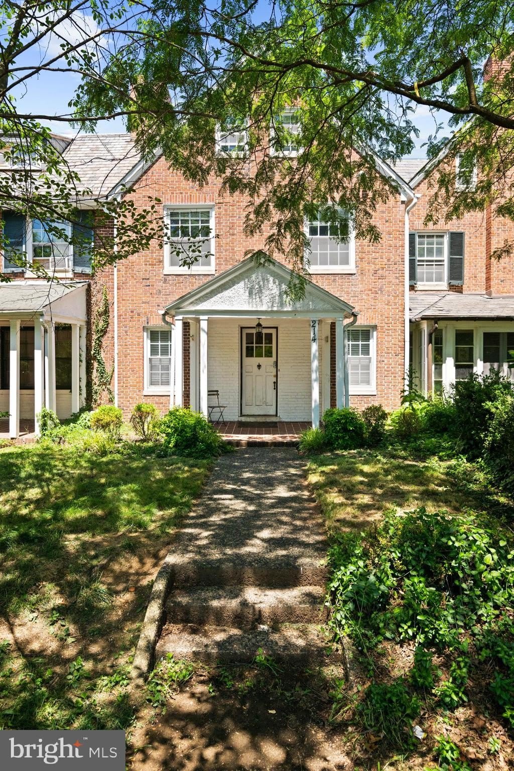 214 E UNIVERSITY Parkway – photo 4