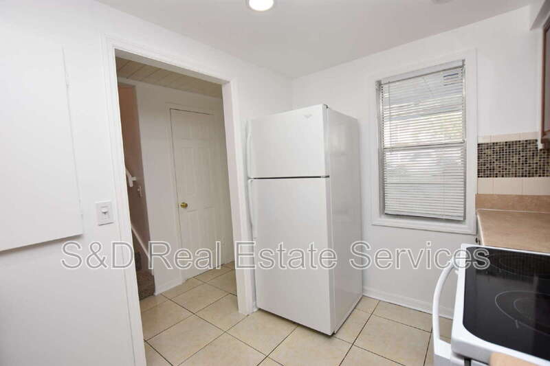 2221 9Th St Se – photo 4