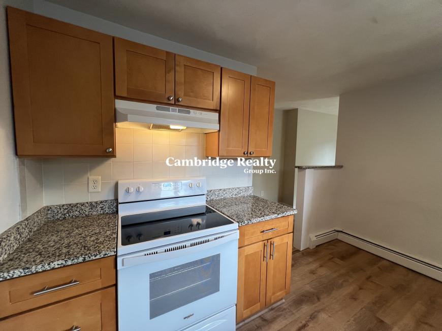 143 Washington Cir. – photo 3