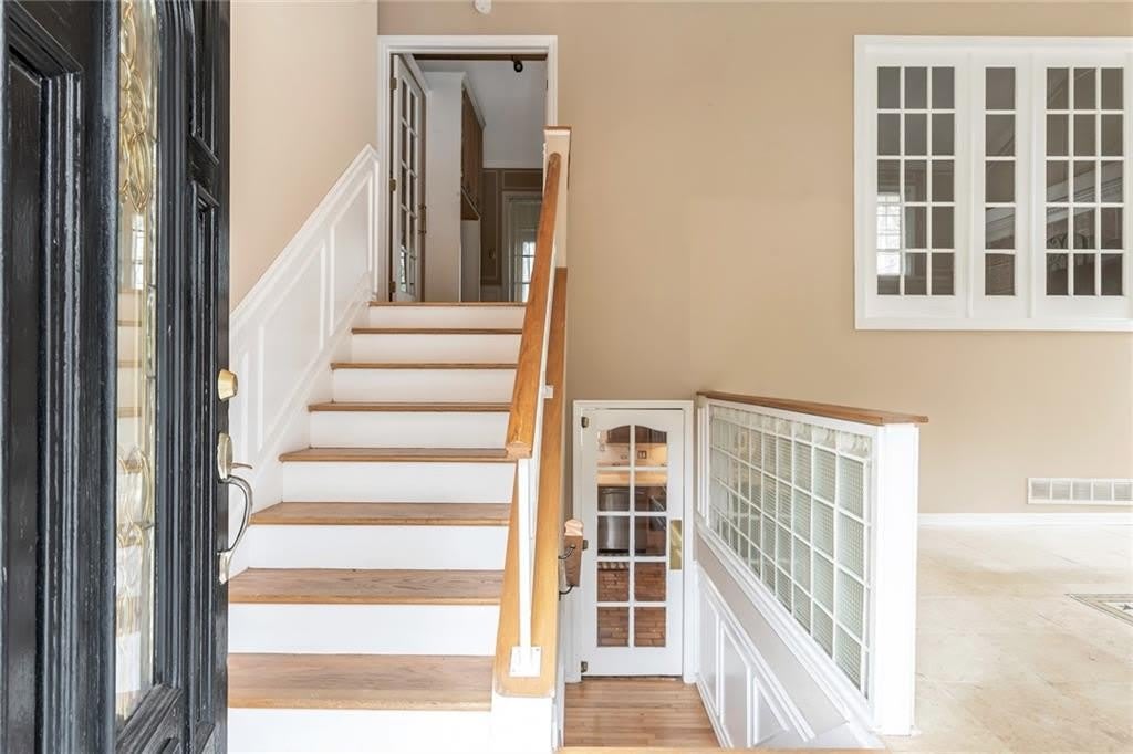 131 Arrowood Lane – photo 2