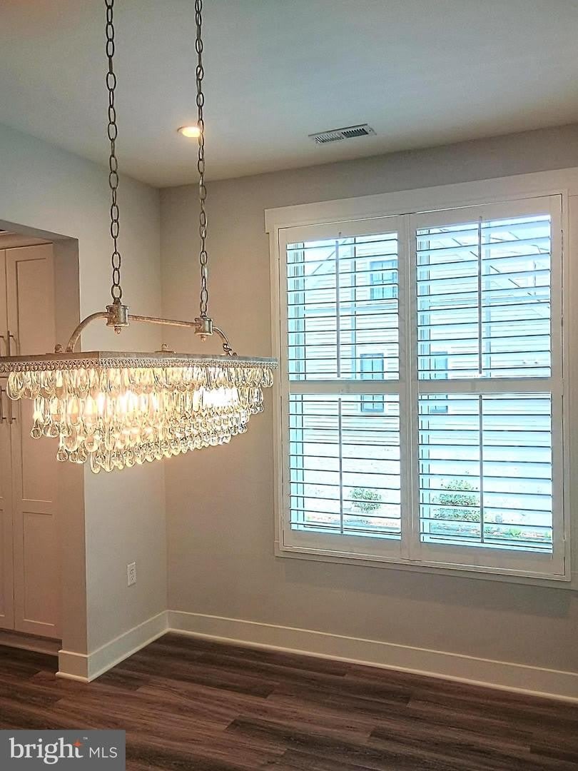 307 CHARLES ST – photo 4