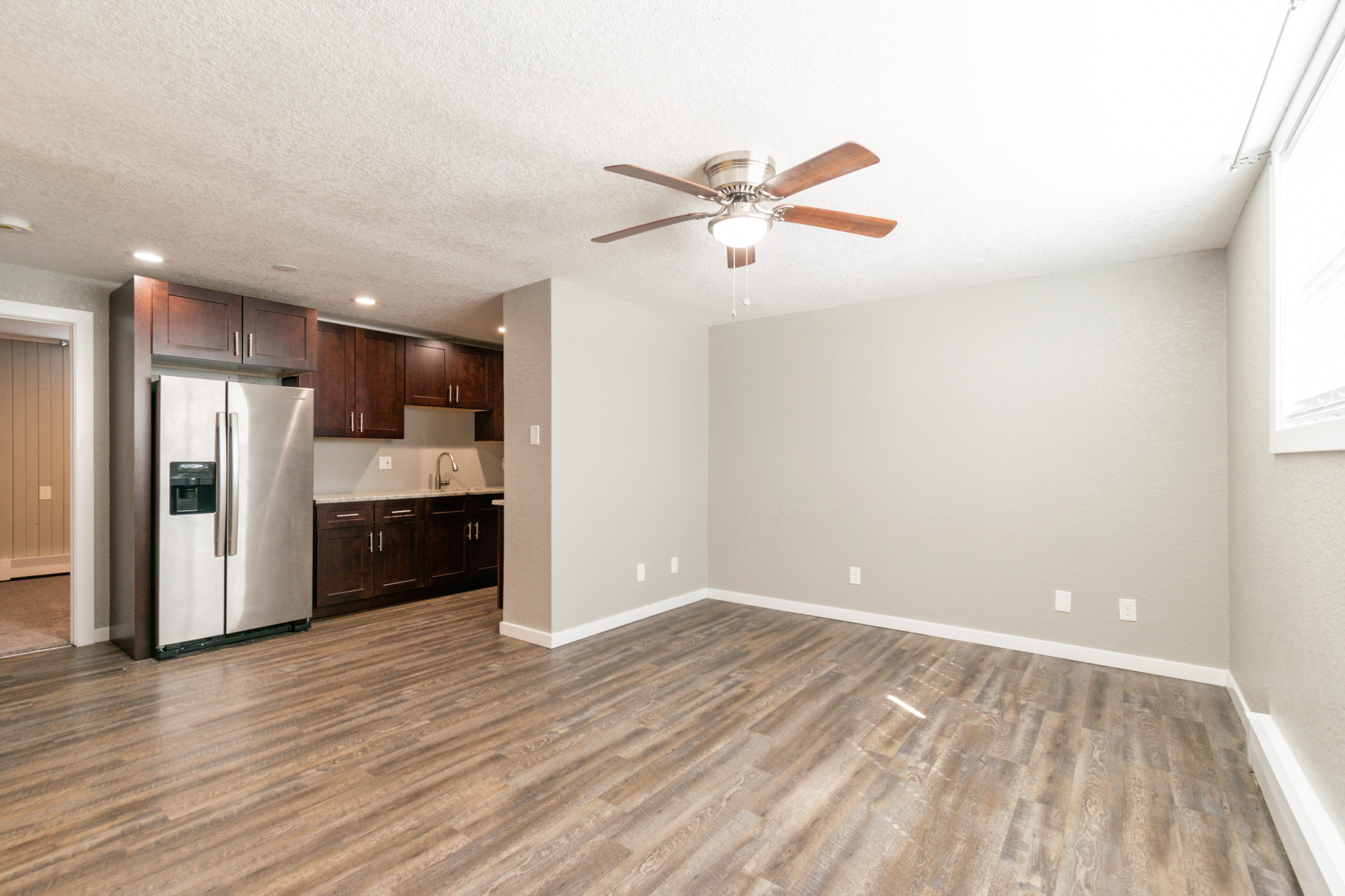 1805 West 4th Street – photo 4