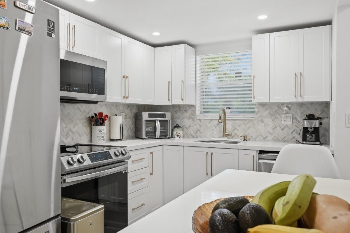 6100 NW 44TH Street – photo 2