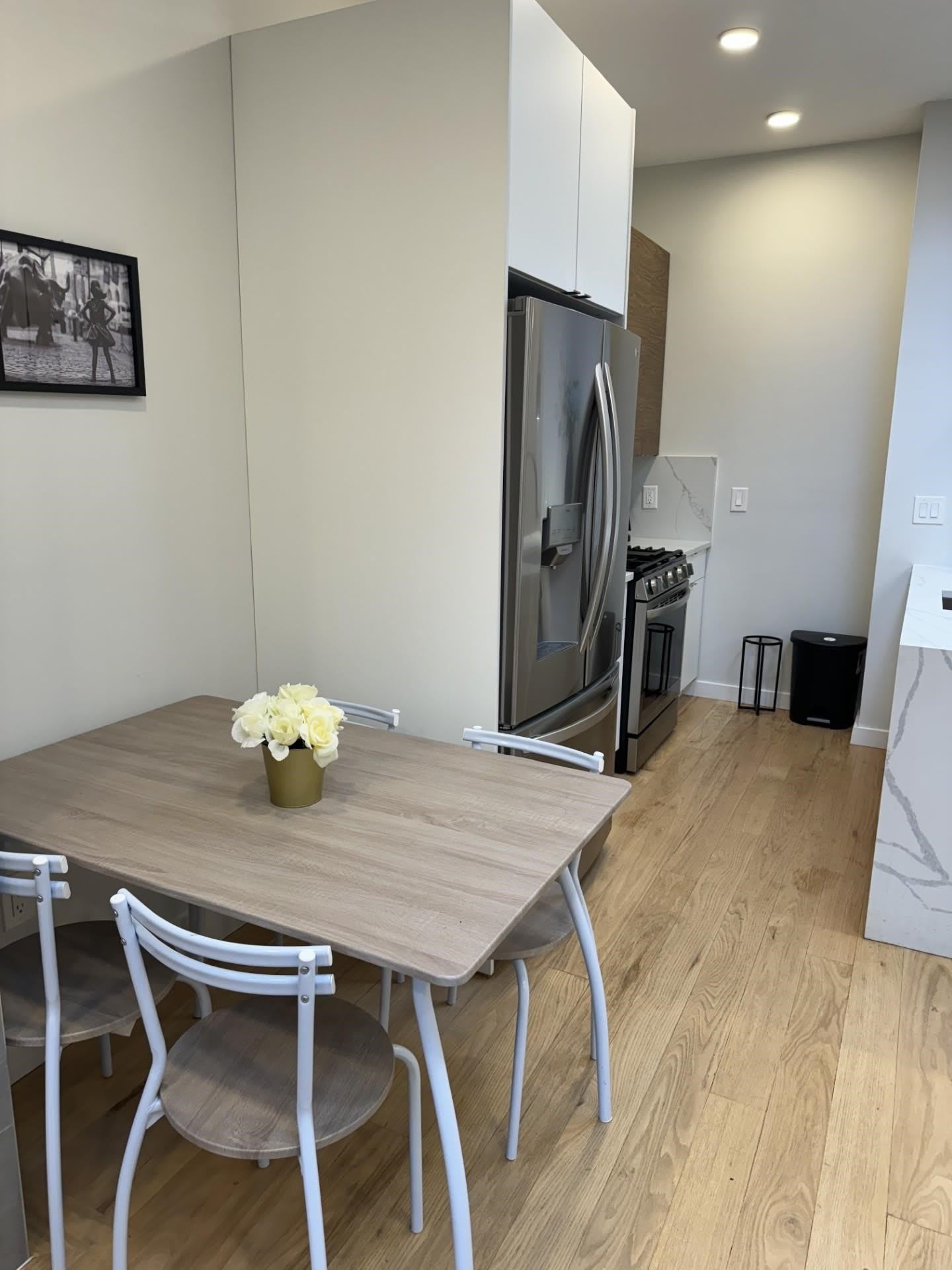 176 Griffith St – photo 5