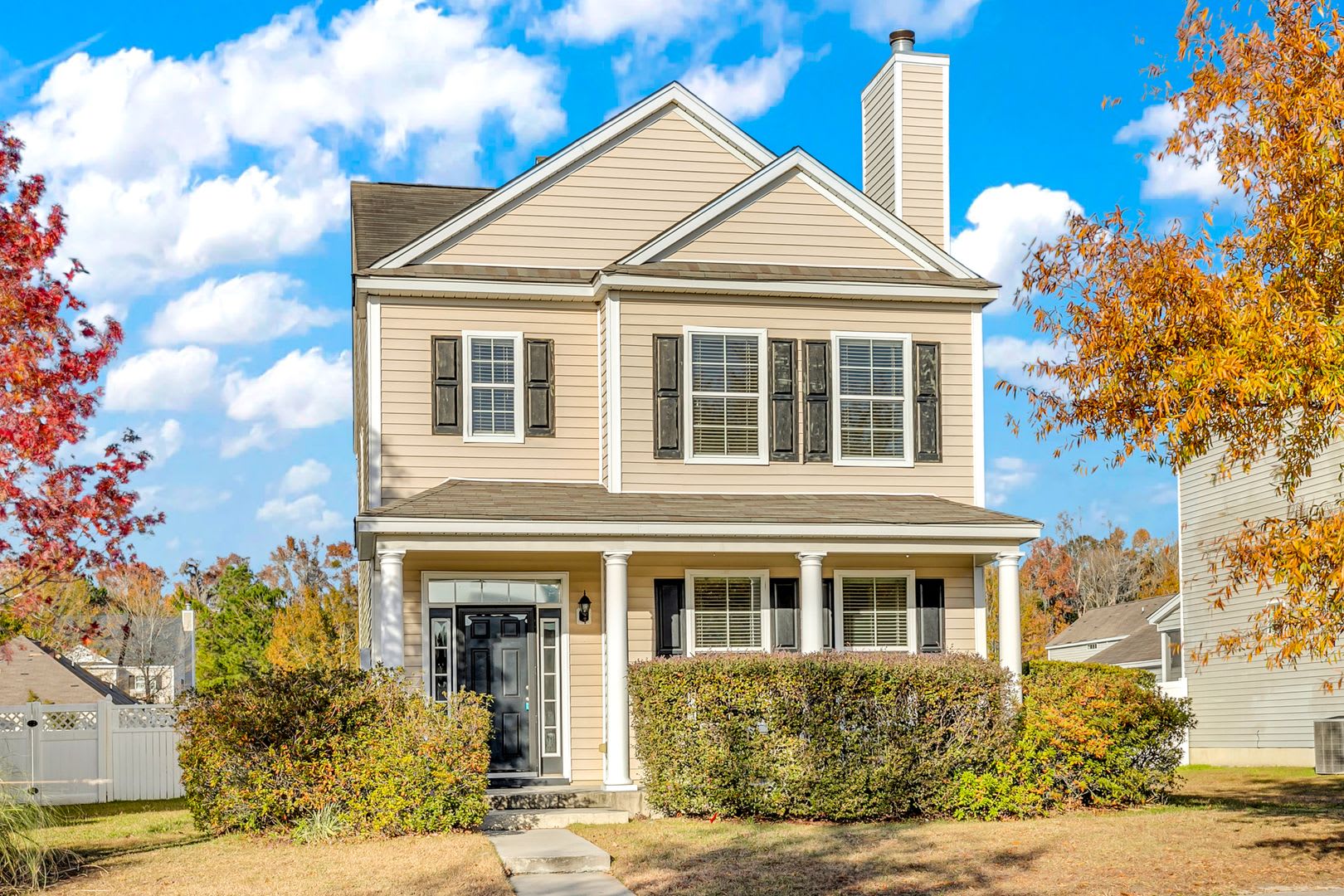 16 Bushwood Drive – photo 1