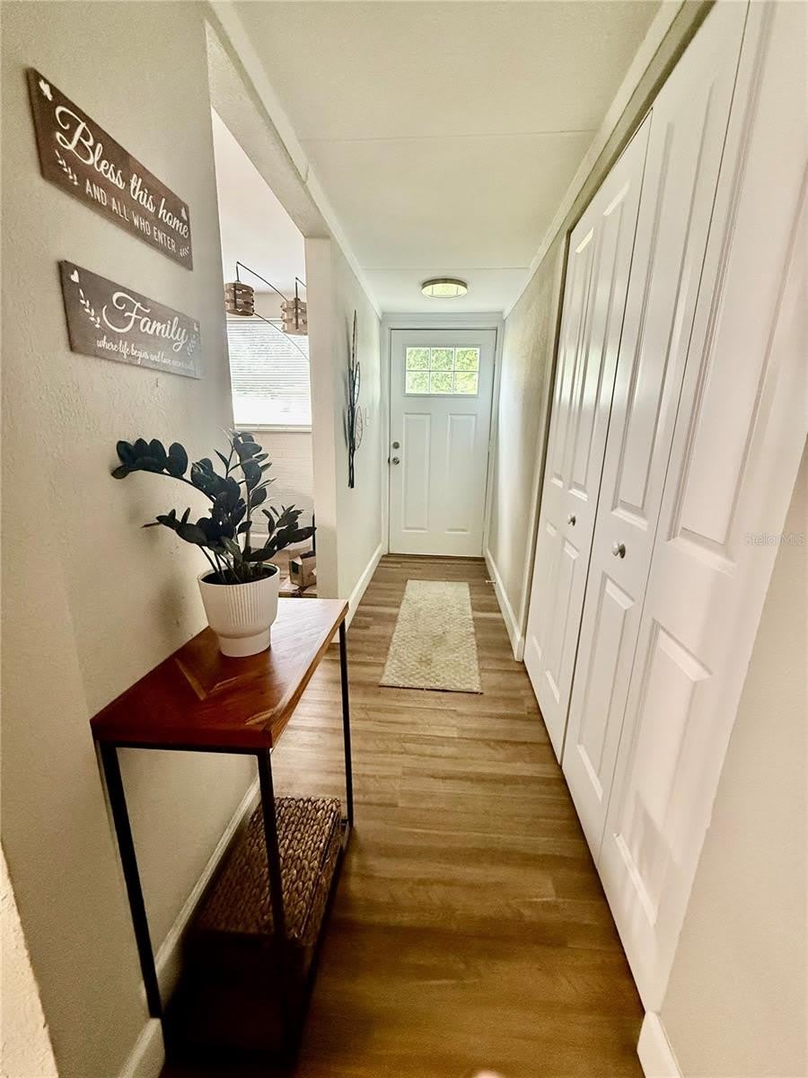 217 KELLY Street S – photo 5