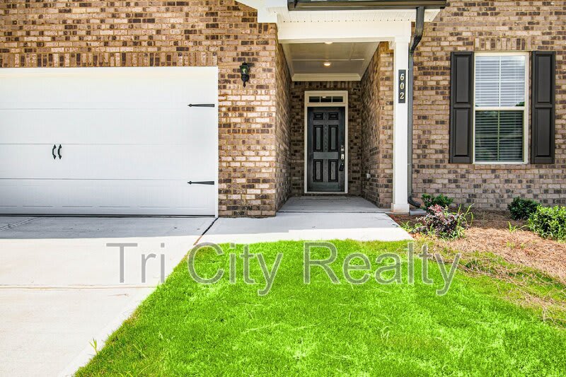 602 Skye Ct – photo 3