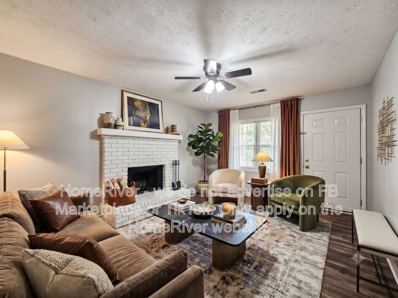 4636 Vintage Ln – photo 2