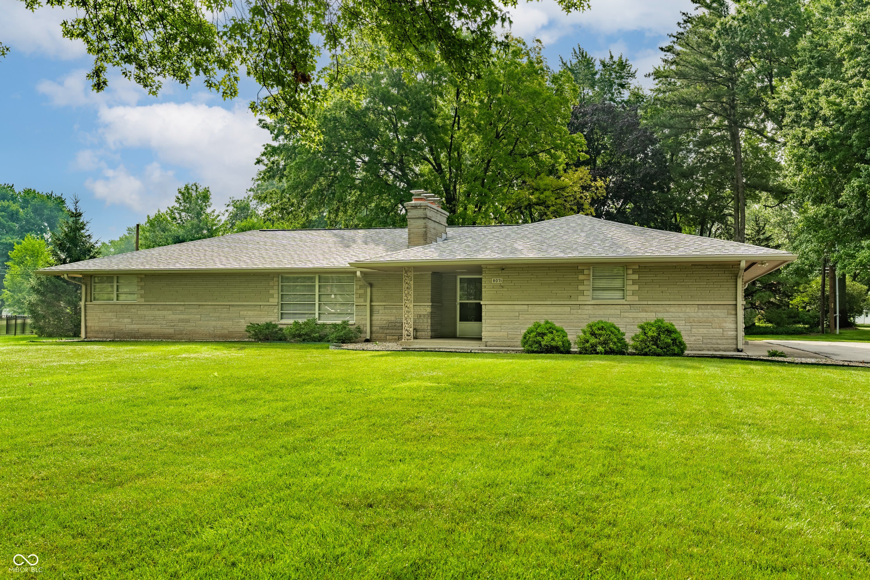 8071 Allisonville Road – photo 1