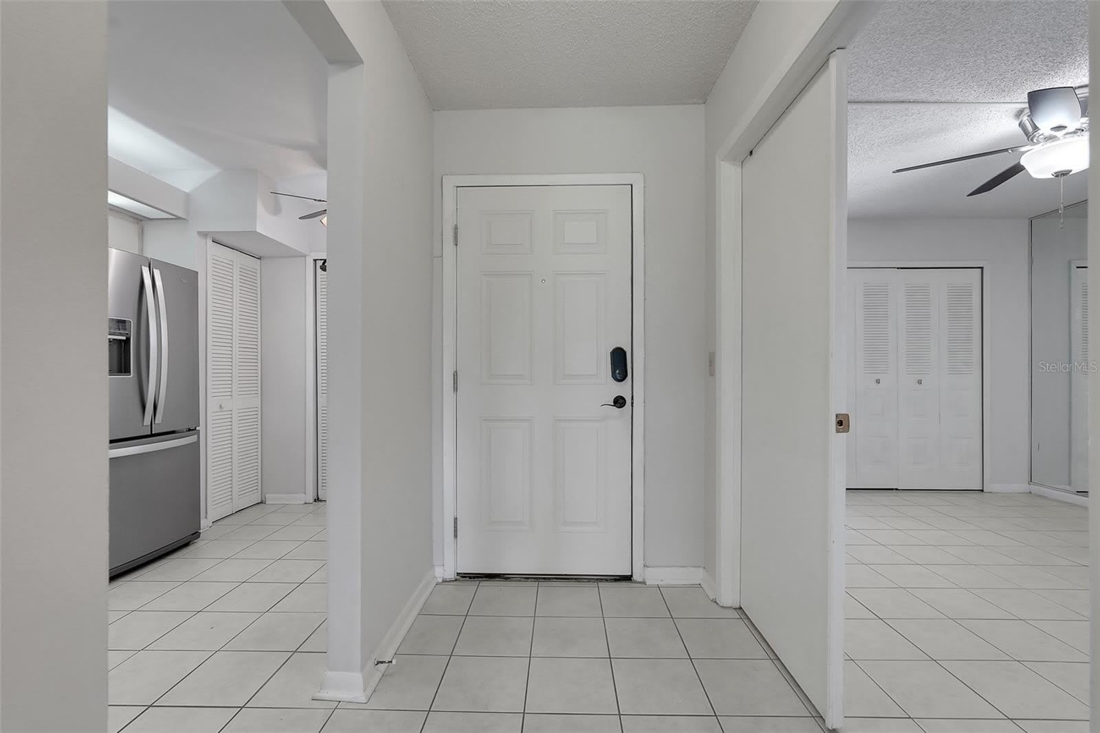 3112 S SEMORAN Boulevard – photo 4