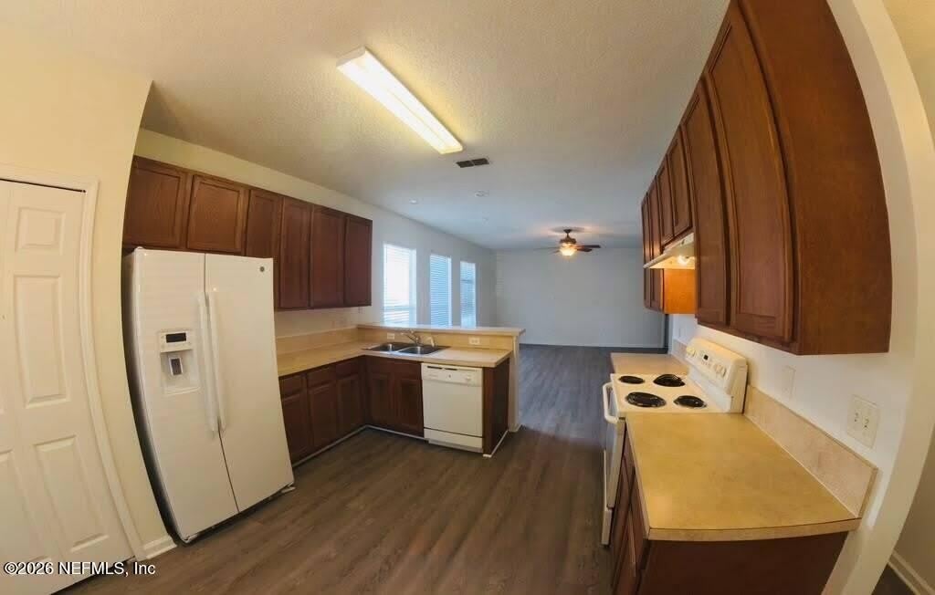 515 Hopewell Drive – photo 4