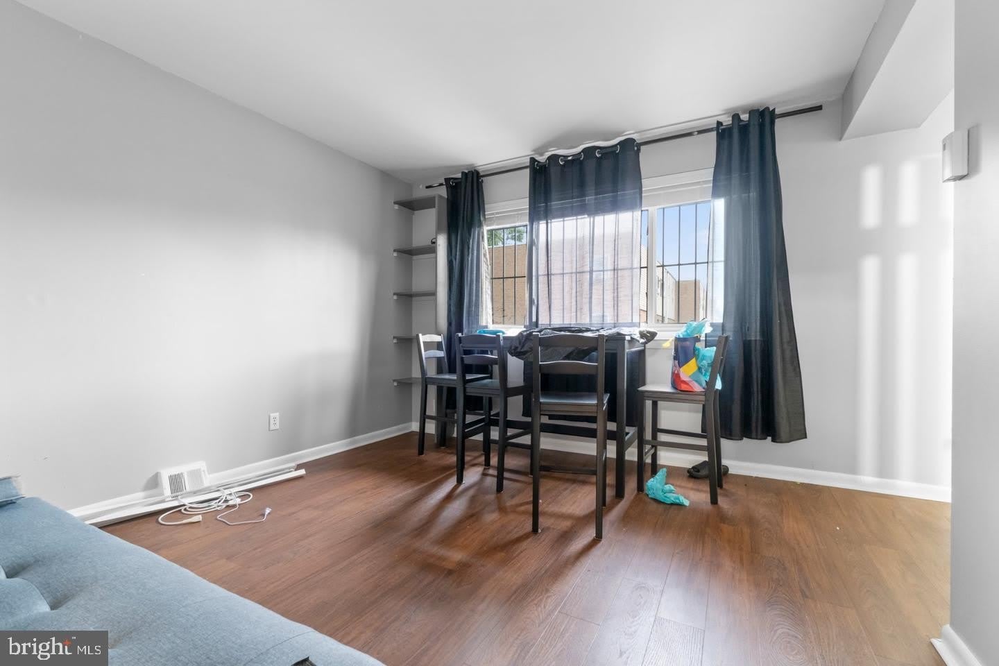 1225 W Diamond Street – photo 5