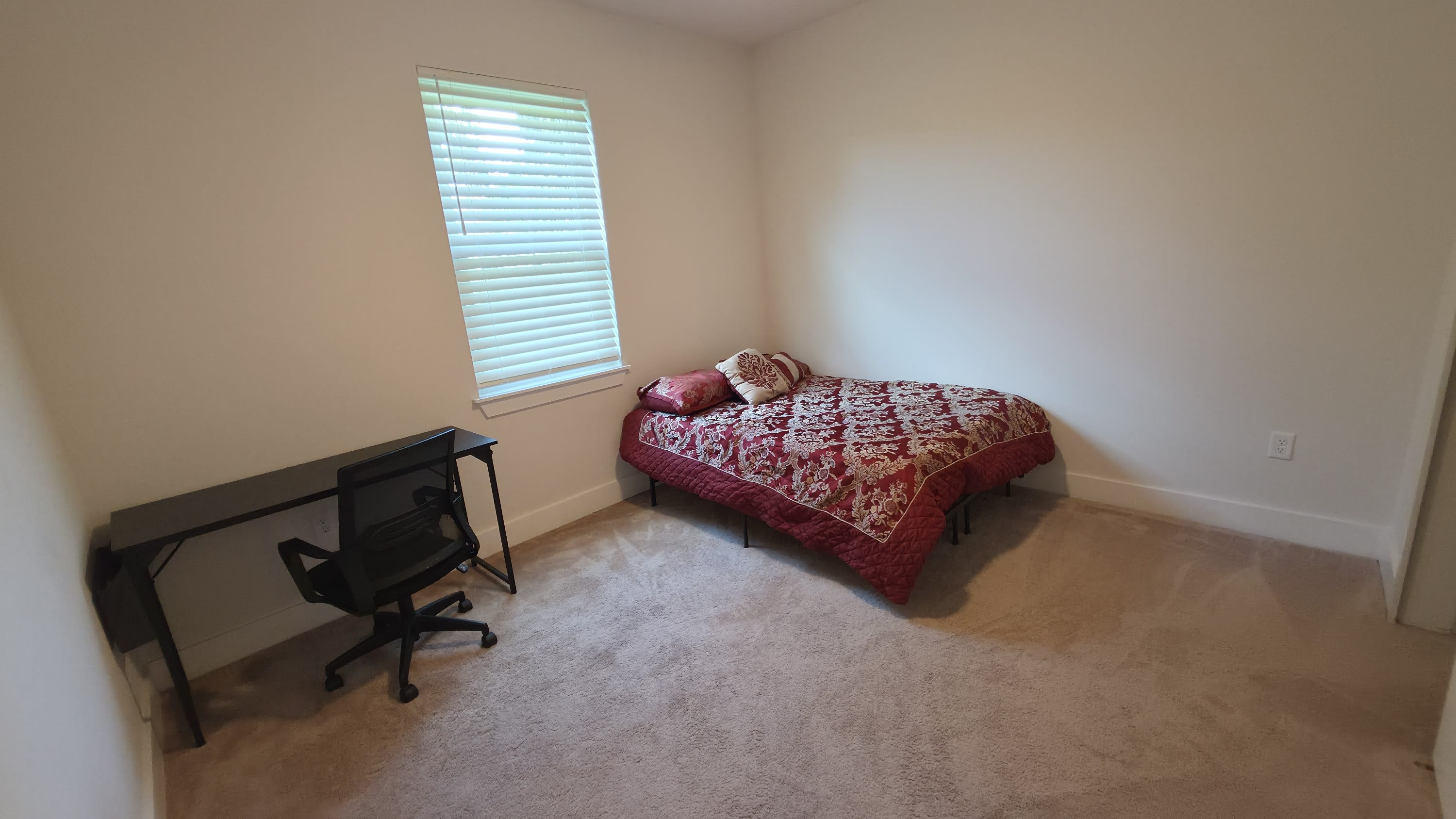 1170 Arisha Drive – photo 2