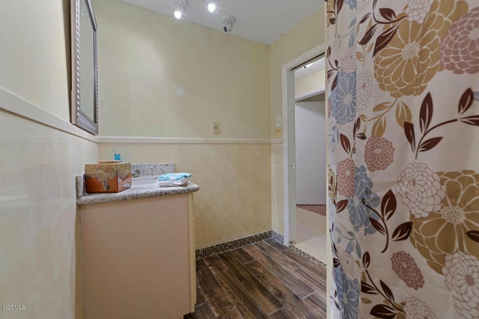 Large Home Close To The Beach – photo 3