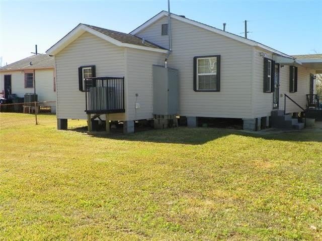 4745 Tulip Street – photo 2