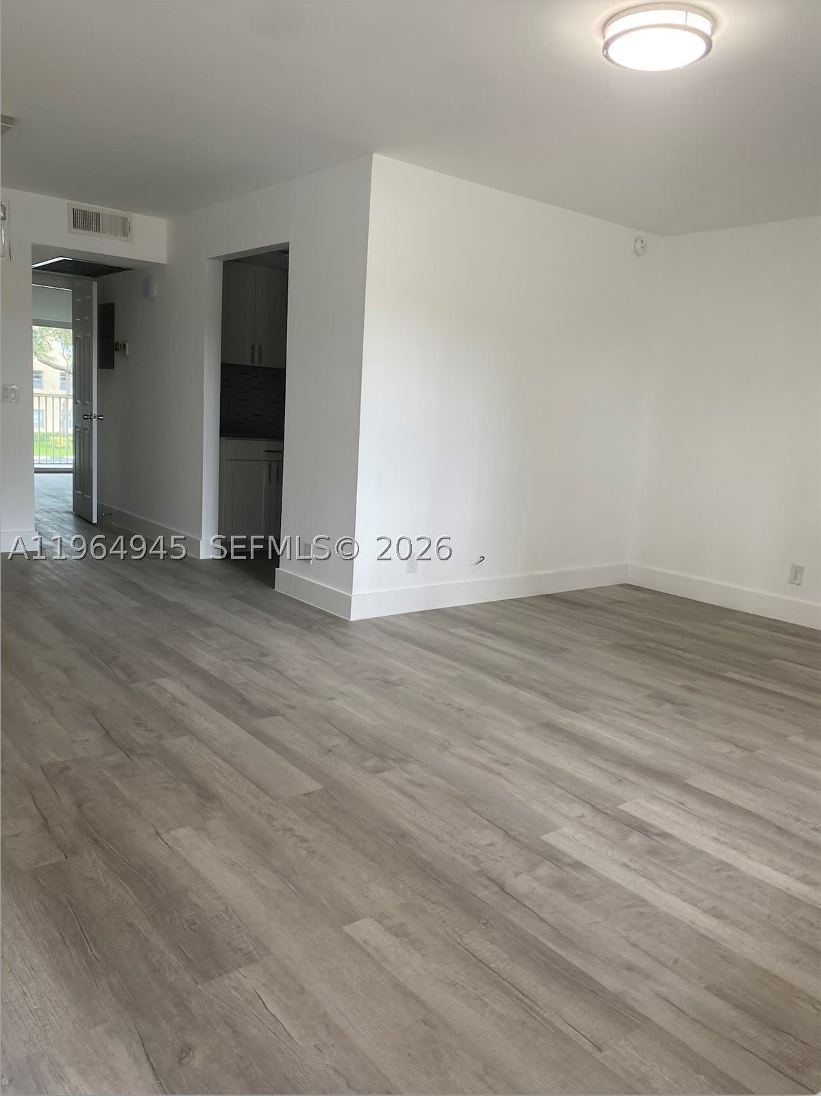 13455 SW 9th Ct – photo 1