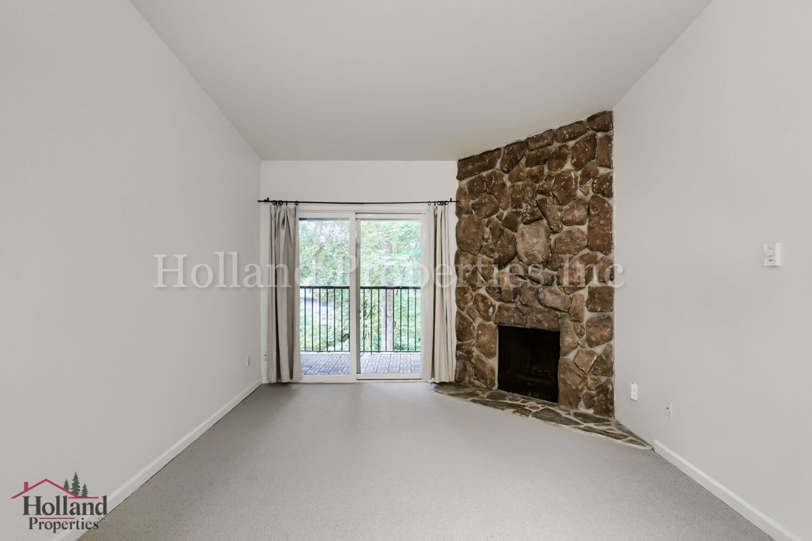 2BR Portland Home – photo 4