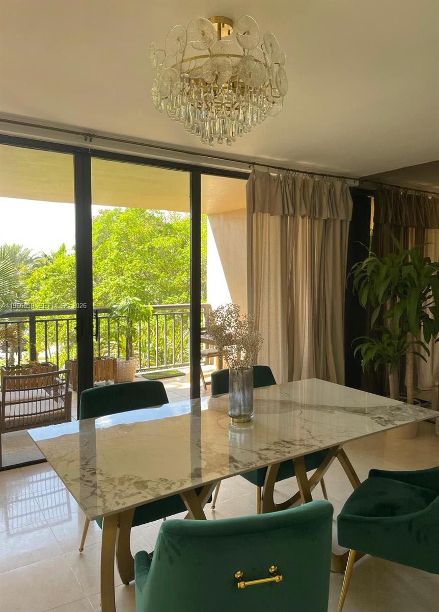 10175 Collins Avenue – photo 2