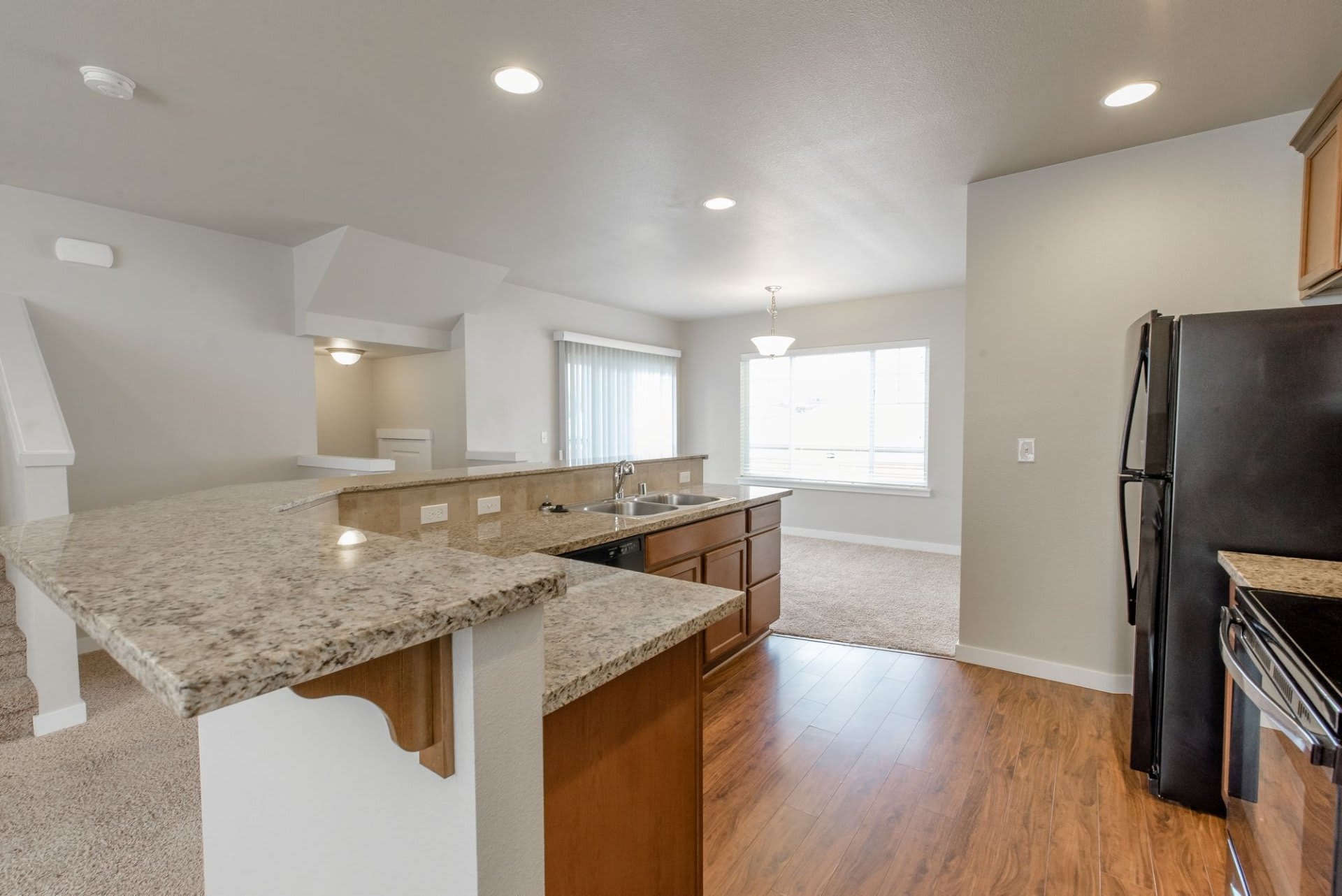 Wynstone Townhomes – photo 3