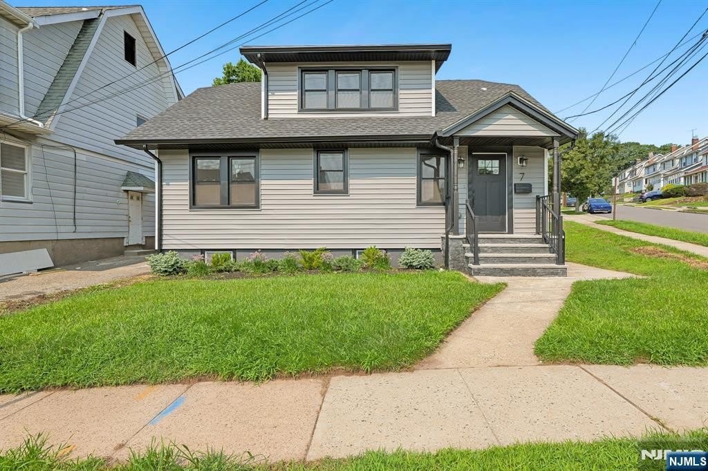 7 Franklin Avenue – photo 1