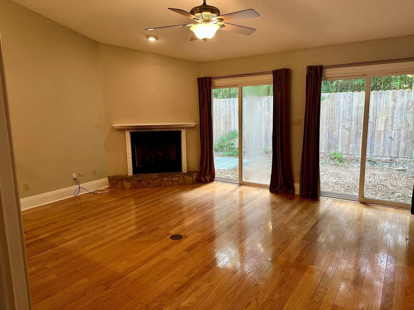 Beautiful 3/2 home on Mobile Hwy – photo 4