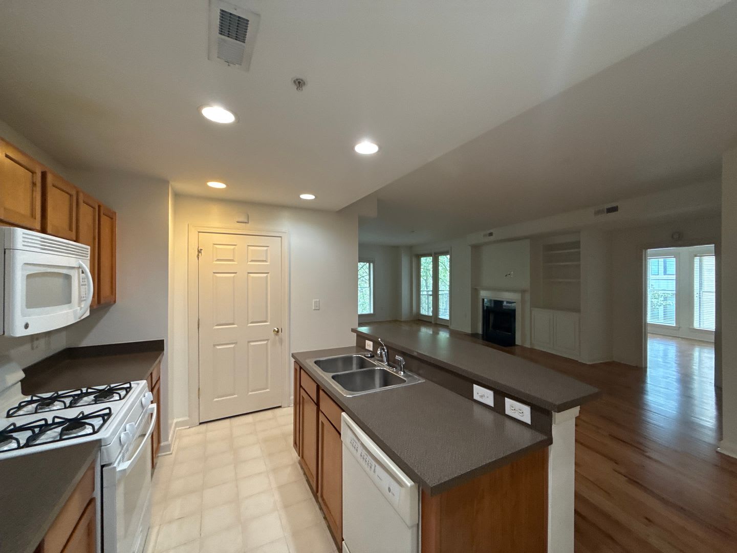 T.R. Lawing Property – photo 4